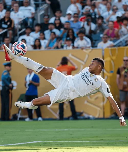 姆巴佩赛季至今联赛射门58次，射正25次，均为西甲最多