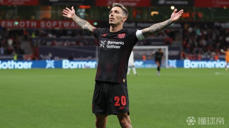 莫雷托：拜仁有意签下格里马尔多，但球员更倾向于回到西甲踢球