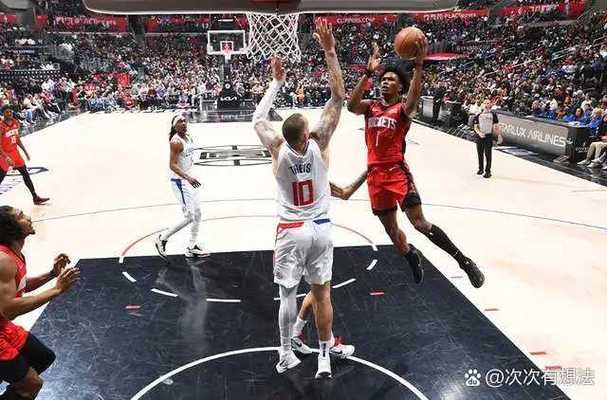 大空位三分命中率榜：伊森65.6%第1 谢泼德59.5%第3 八村塁第4