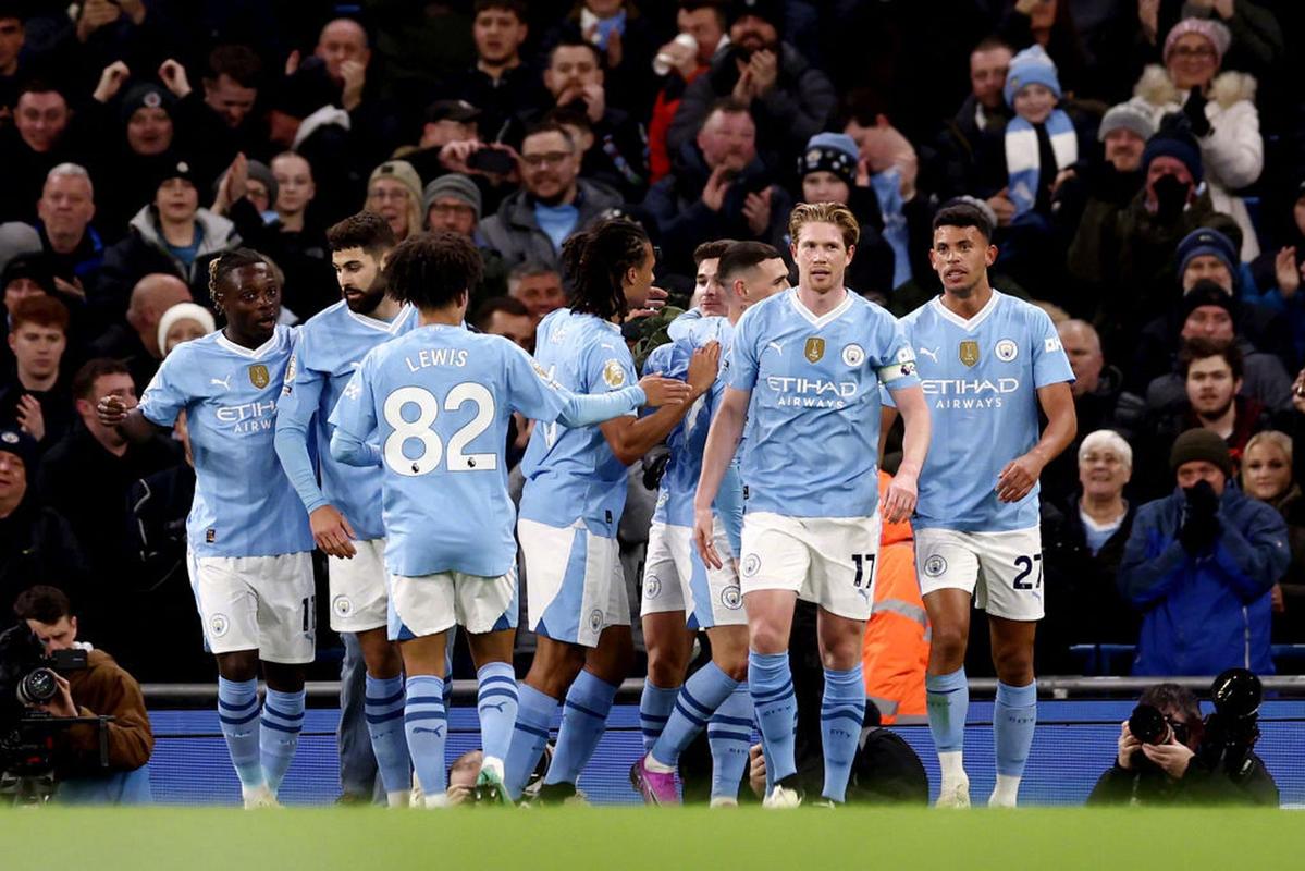 伯恩利主帅：上半场我们踢得不错，但比赛势头是难以名状的东西