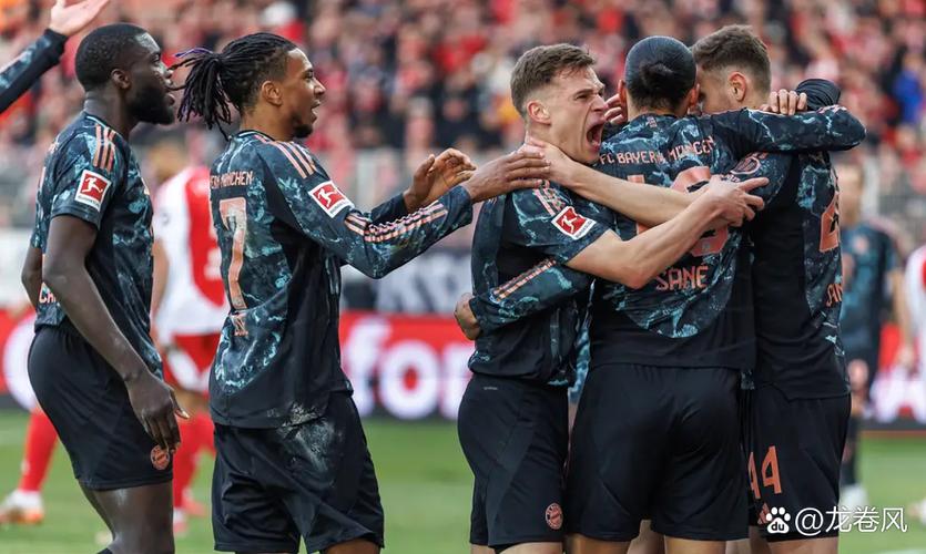 有能！尤尔曼接手药厂德甲7胜1平只输拜仁 联赛第12北伐至第2🔥