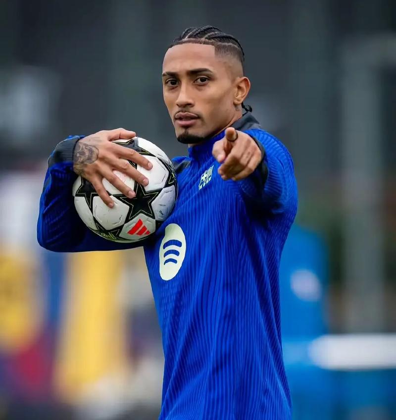 索内斯：萨拉赫过去七年都是关键先生，本赛季踢球的好像是他兄弟