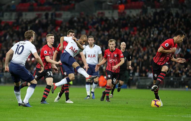 记者：多家俱乐部关注诺丁汉森林中场安德森，曼联也会加入竞争