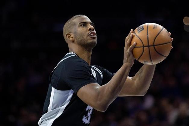 霍里：感谢保罗为NBA所做的事 很可惜他没有拿到冠军