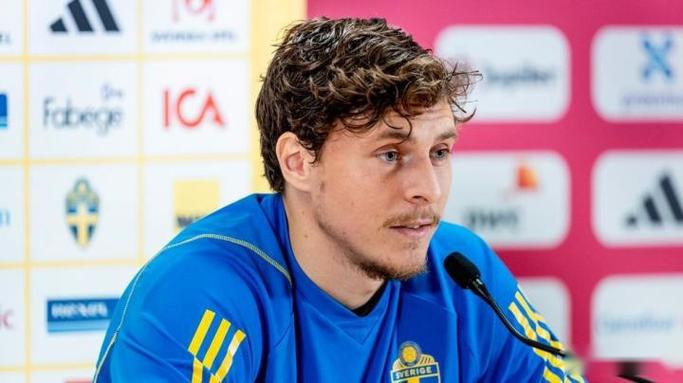 林德洛夫：曼联是我生涯非常重要的一部分，留下的只有美好回忆