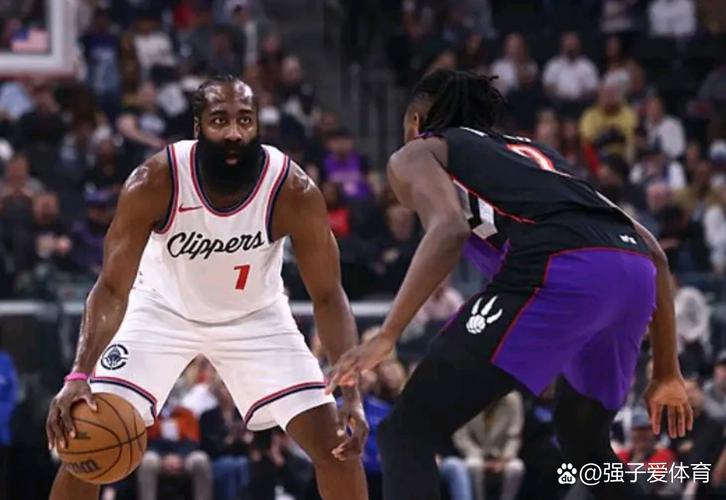 板凳得分5-41！登卡燃尽但替补被爆 快船阵容伤病+老化走向死局