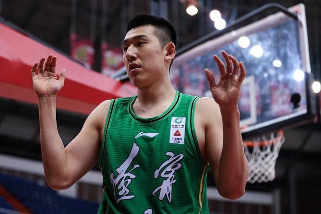 单打还是有东西的！申京15中10&9罚7中砍下27分4板5助