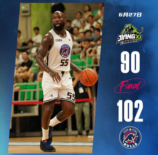 彻底花了！斯潘塞·琼斯三分命中 掘金领先20+